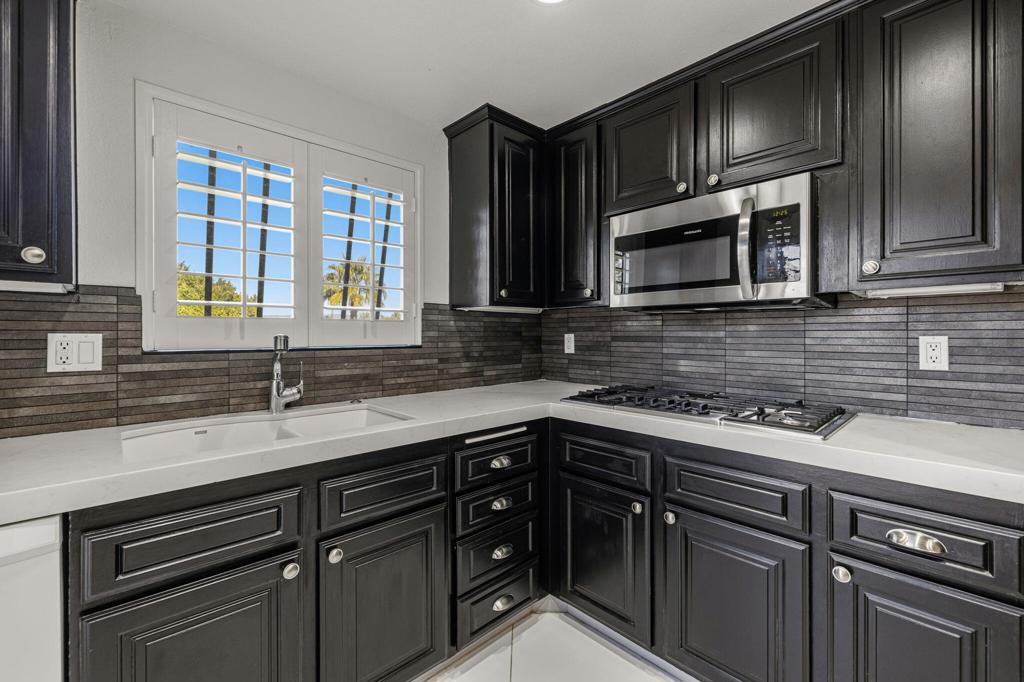 72915 Homestead Road