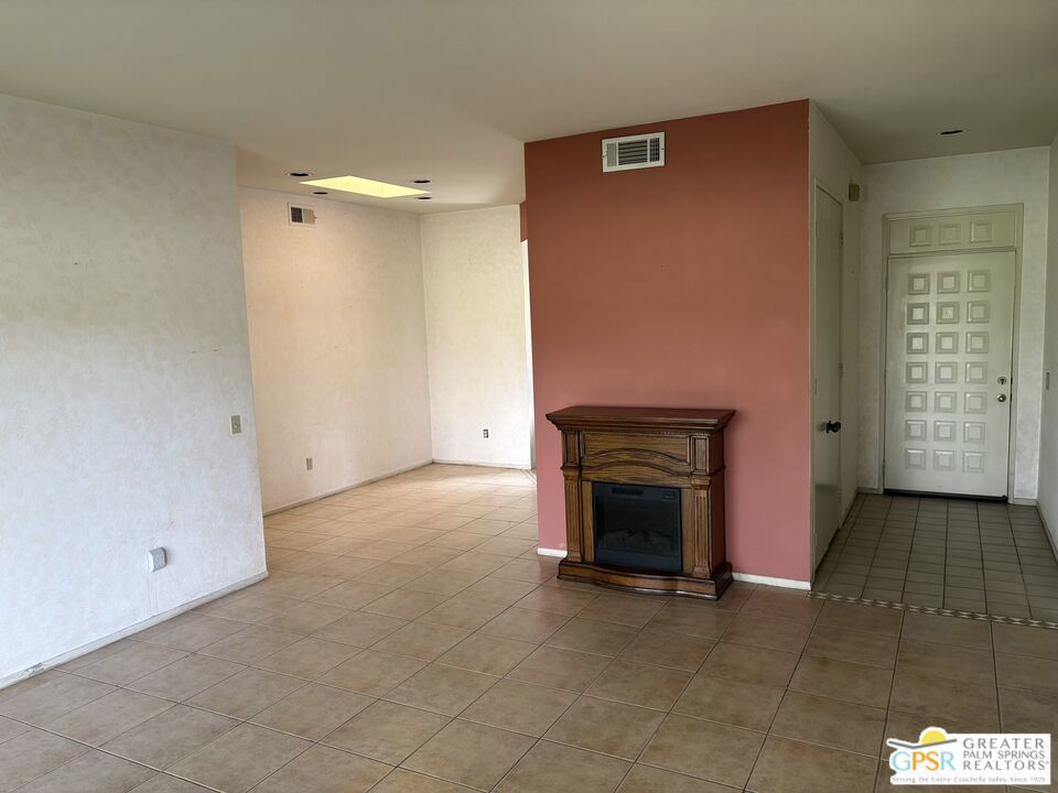 28715 Isleta Court