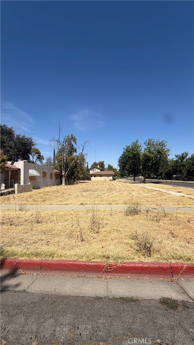 409 W 25th Street