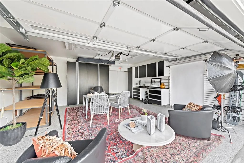 Freedom Homes (FREE) - Residential Lease