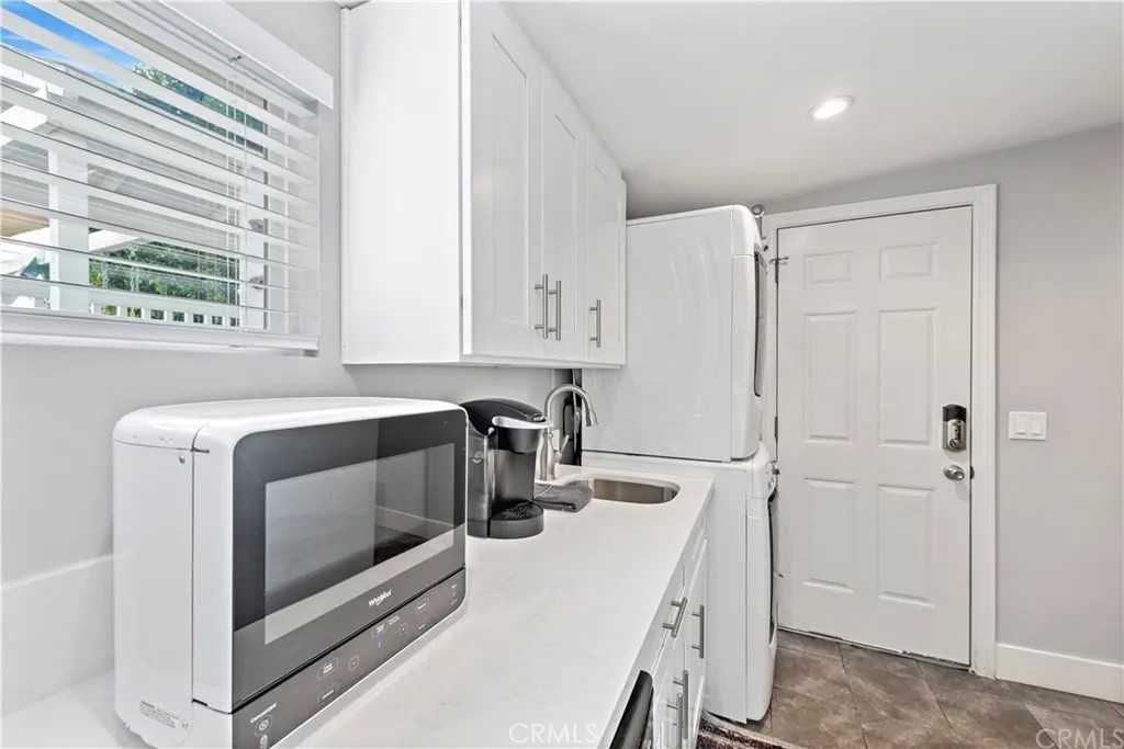 Freedom Homes (FREE) - Residential Lease