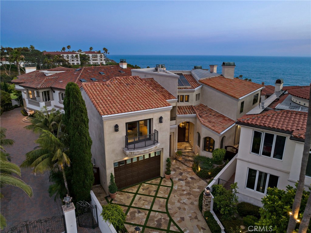 Ritz Cove (RC) - Residential