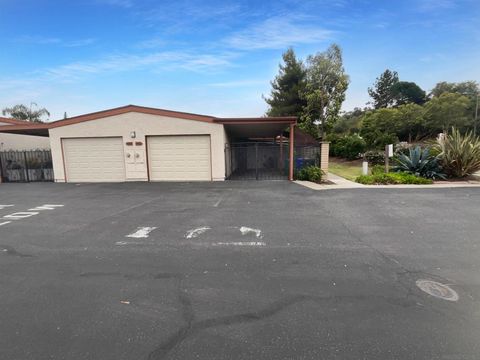 4402 Chickadee Way Oceanside CA 92057