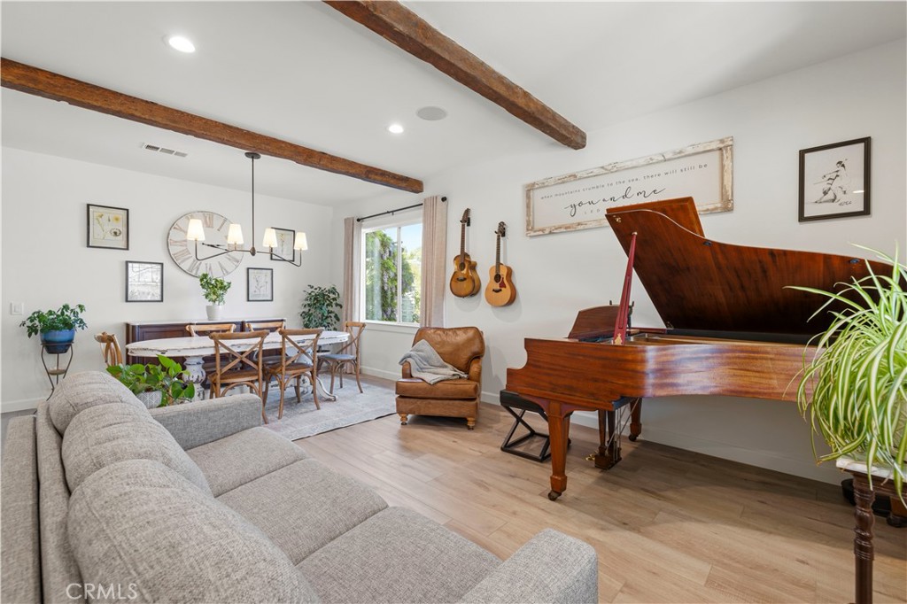 30161 Valley Glen Street