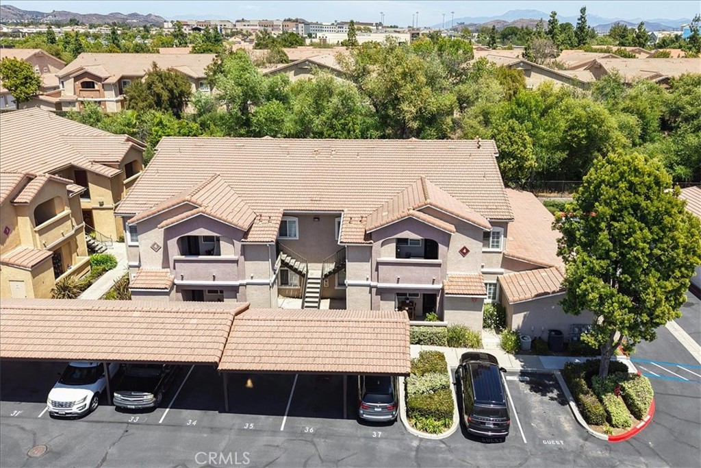 41410 Juniper Street 424