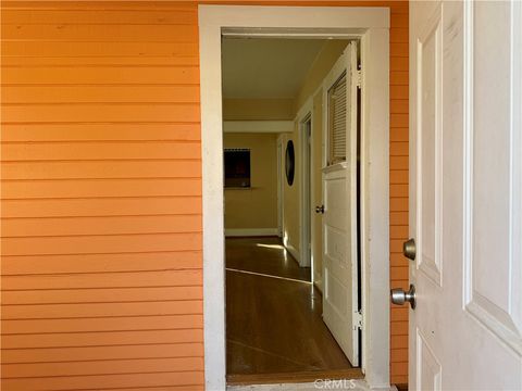 4451 victoria riverside ca 92507