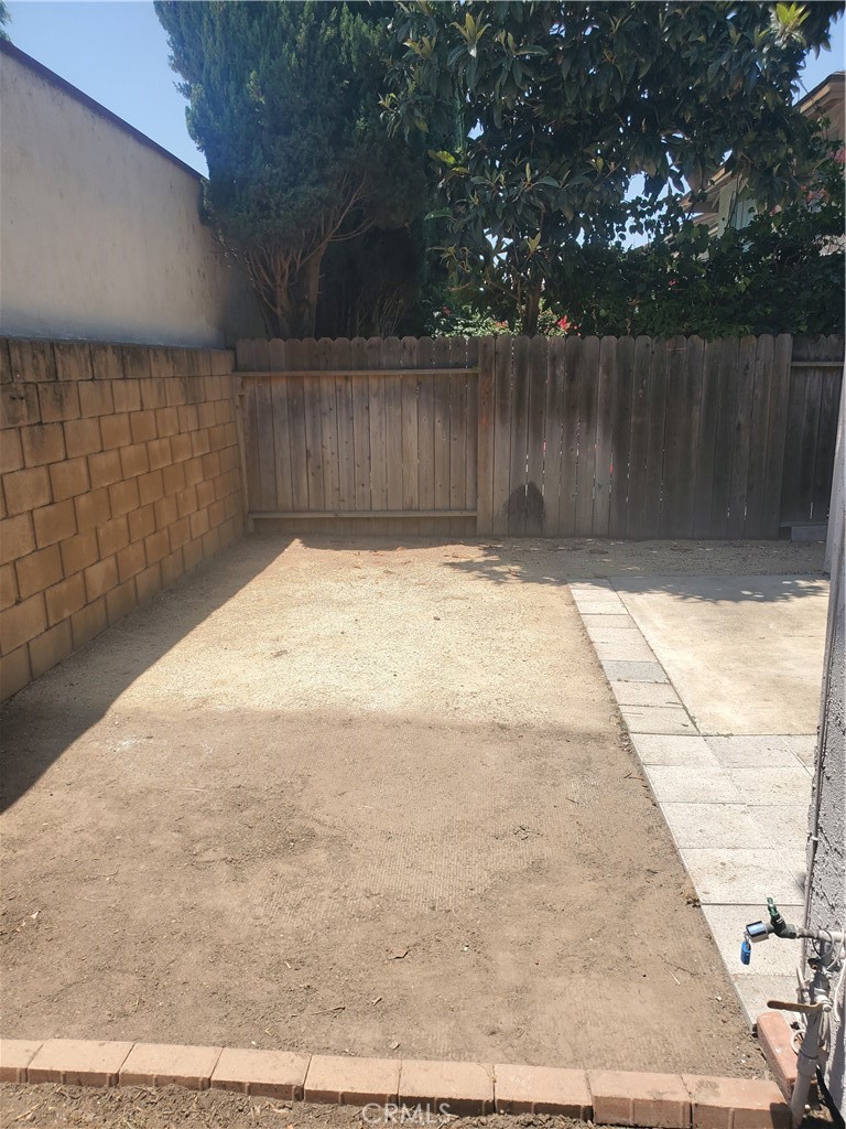 3518 -3522 W Park Central