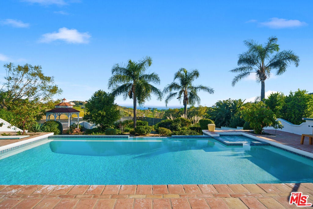 Photo of 6120 Cavalleri Road, Malibu, CA 90265 (MLS # 26737721)
