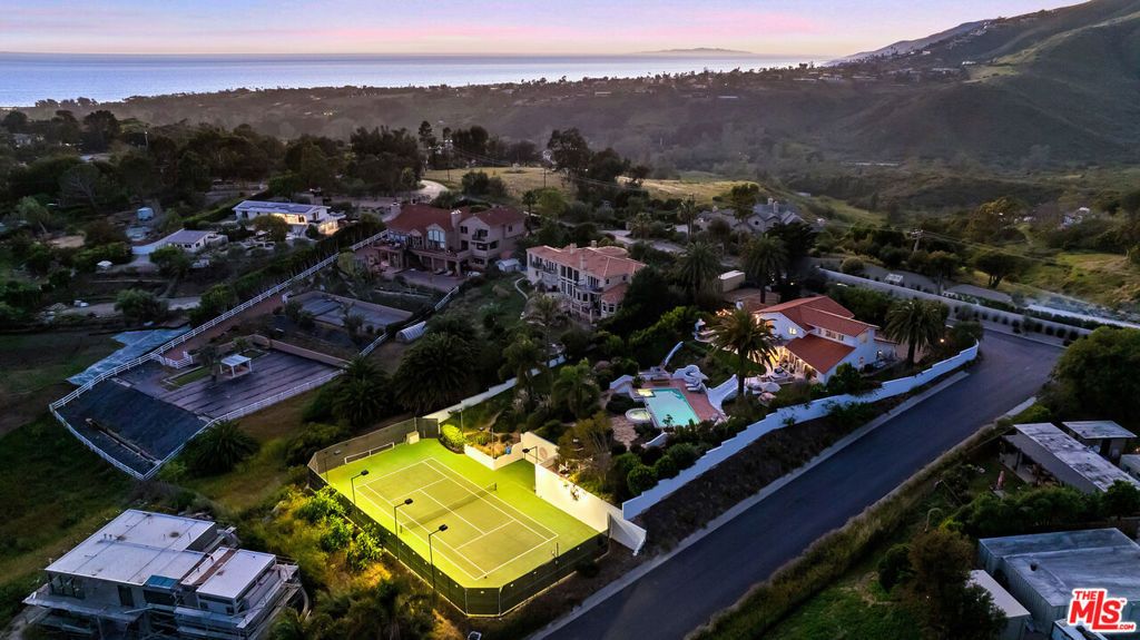Photo of 6120 Cavalleri Road, Malibu, CA 90265 (MLS # 26737721)