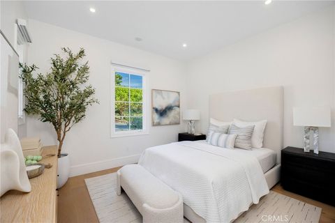 Tiny photo for 8 Baffin, Newport Coast, CA 92657 (MLS # NP25255839)