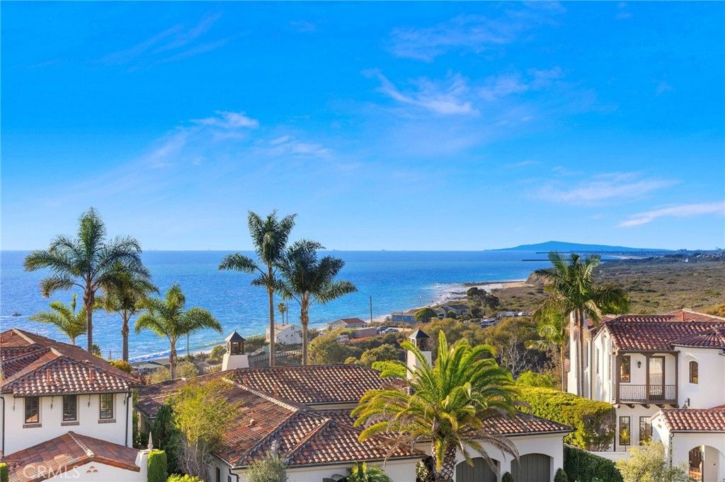 Photo of 8 Baffin, Newport Coast, CA 92657 (MLS # NP25255839)