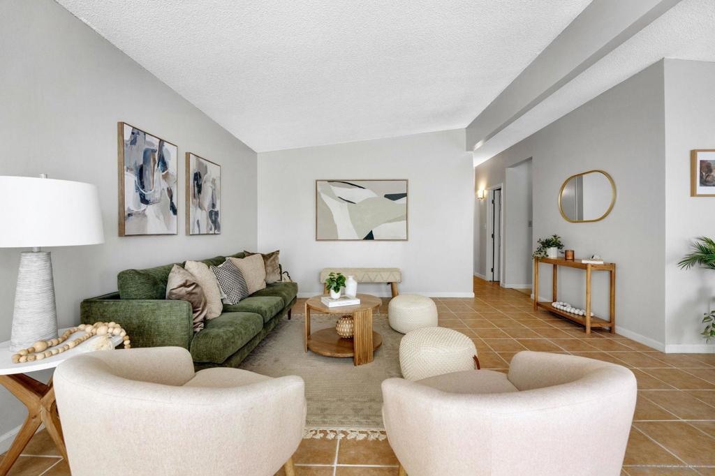 431 Del Mar Ct