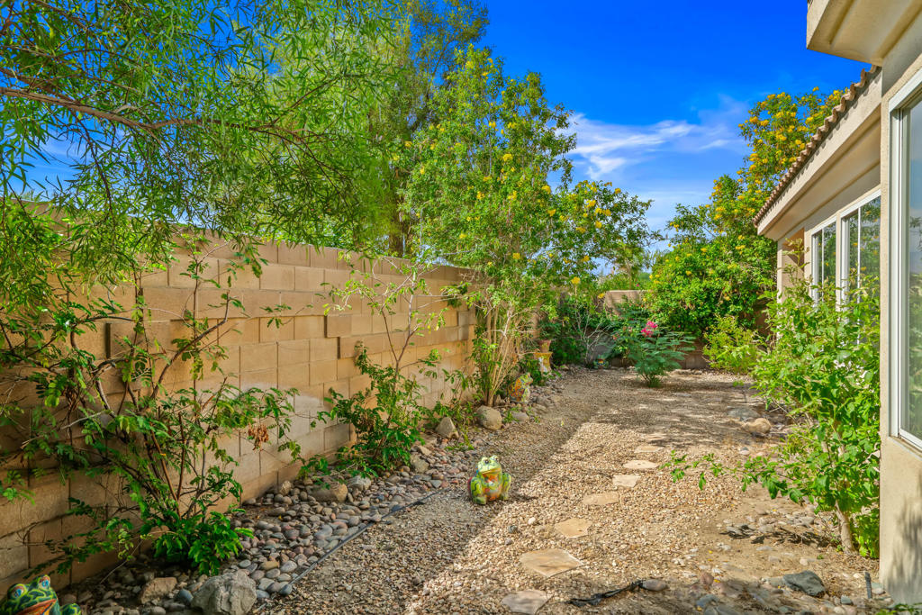 Heritage Palms CC - Residential