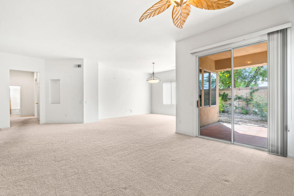 Heritage Palms CC - Residential