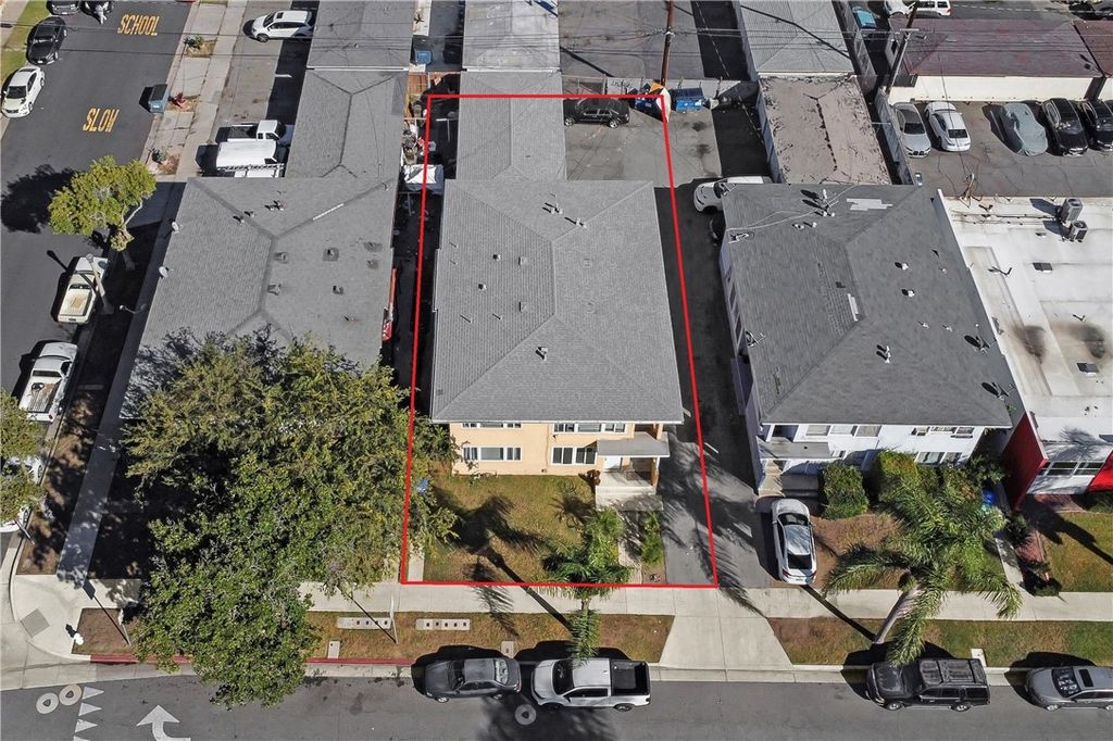 Photo of 1405 S Broadway, Santa Ana, CA 92707 (MLS # OC25244242)