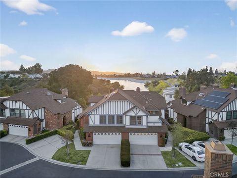 964 S Rim Crest Anaheim CA 92807