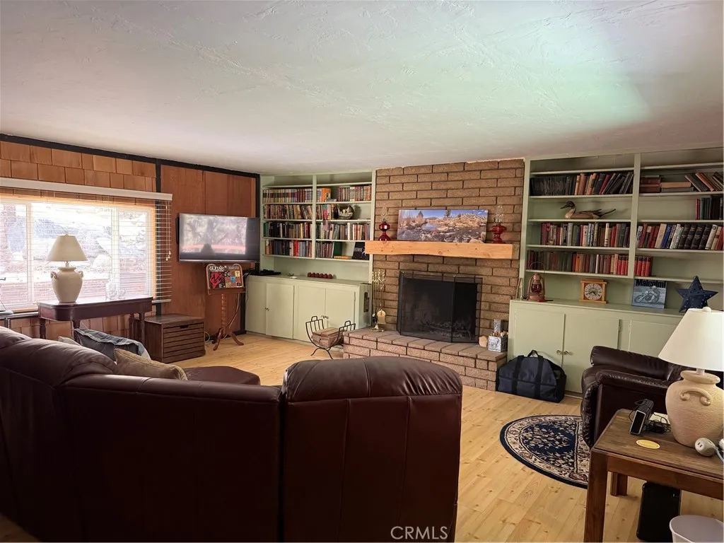 Kennedy Meadows, California 93527, United States, 3 Bedrooms Bedrooms, ,1 BathroomBathrooms,Residential,Active,144259