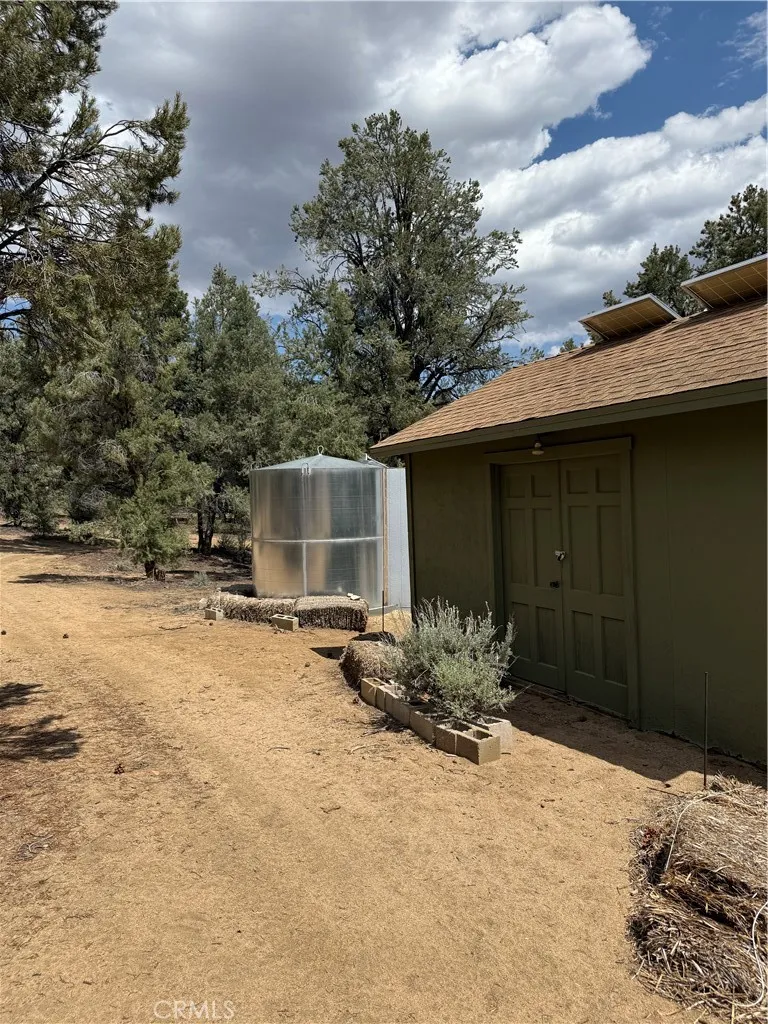 Kennedy Meadows, California 93527, United States, 3 Bedrooms Bedrooms, ,1 BathroomBathrooms,Residential,Active,144259