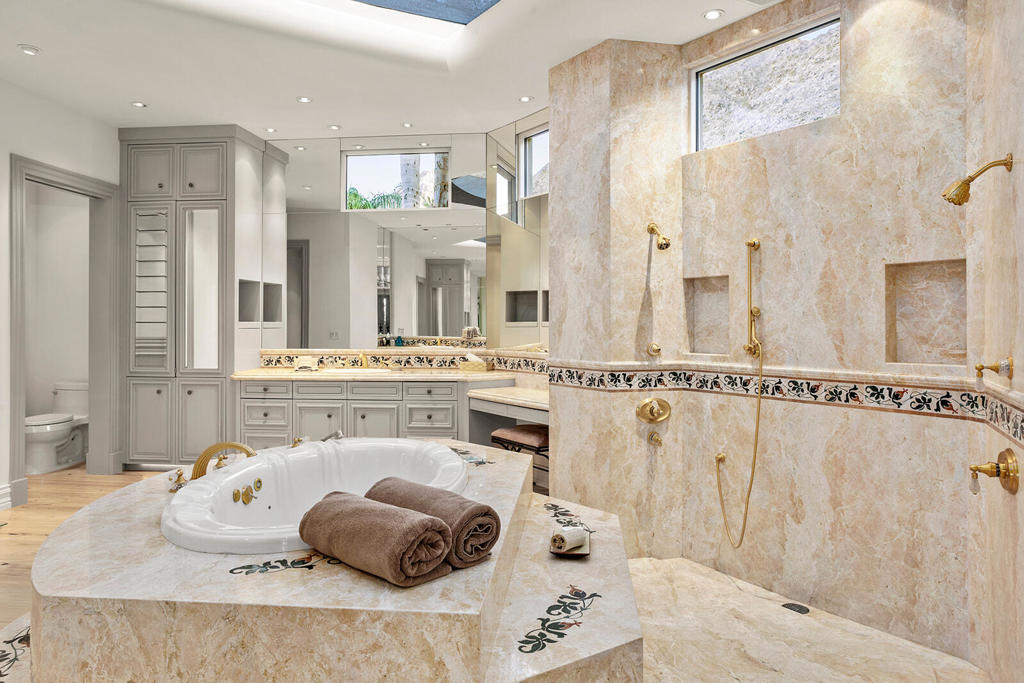 Vintage Country Club - Residential