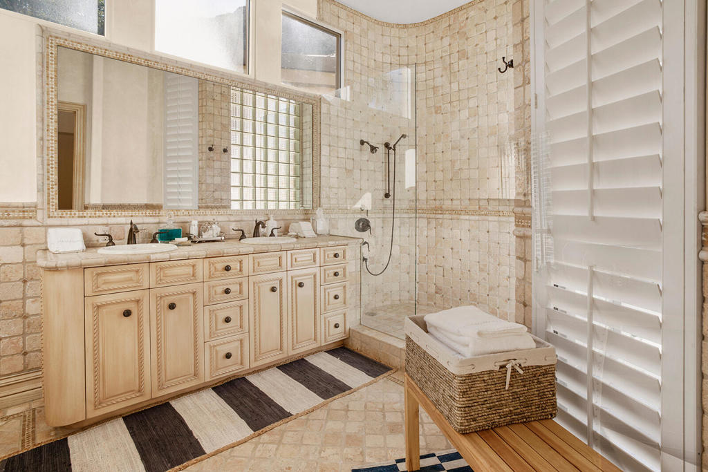 Vintage Country Club - Residential