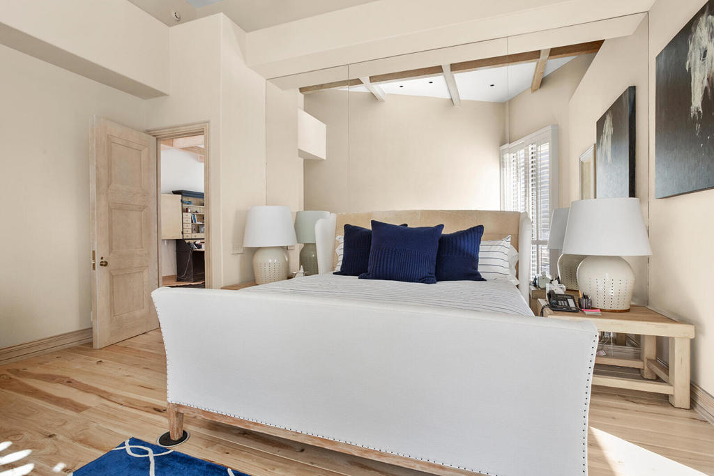 Vintage Country Club - Residential