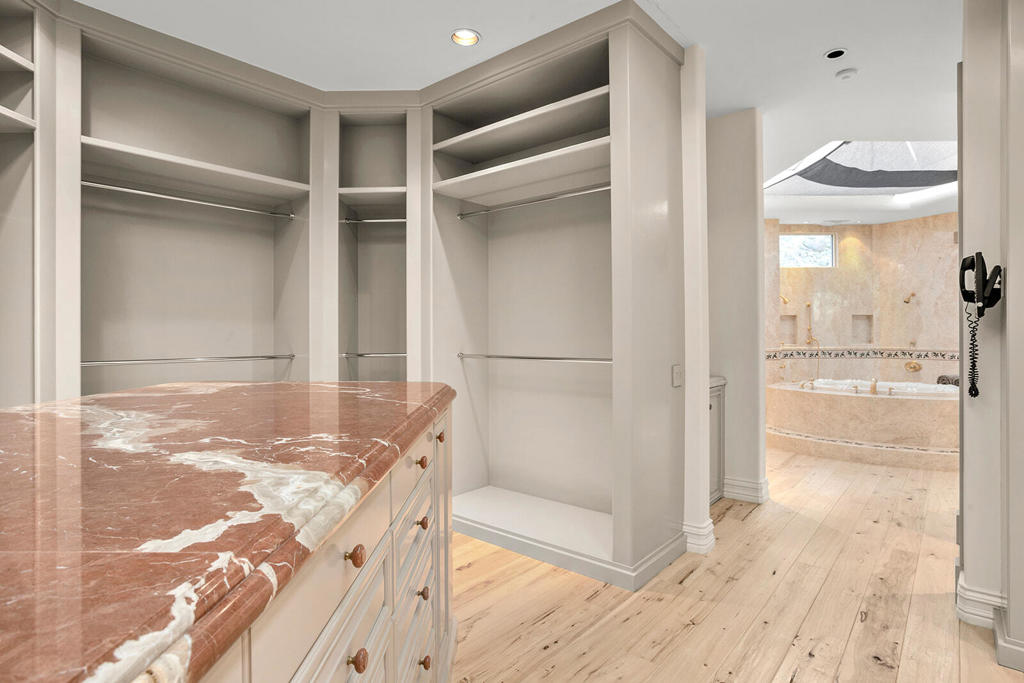 Vintage Country Club - Residential