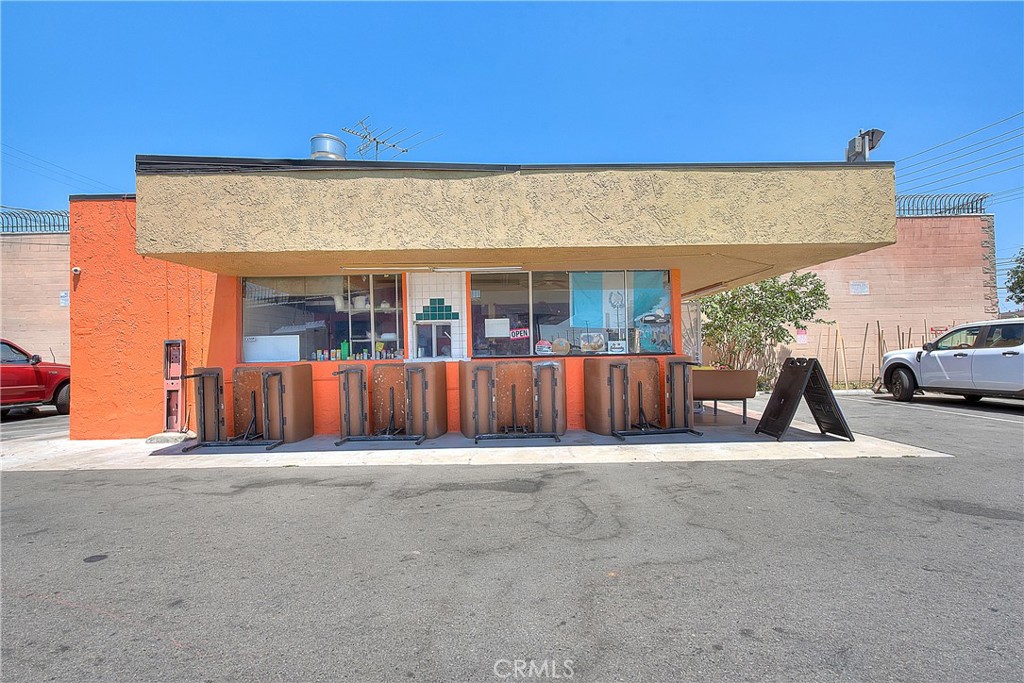 1610 S Standard Avenue