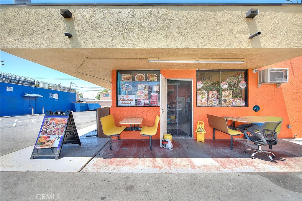 Exceptional Investment Opportunity in Prime Santa Ana Location
Presenting a unique commercial offering in the heart of Santa Ana: a well-established 720-square-foot property that has operated as a successful Mexican restaurant for over 20 years. With the original tenant now retired, the space is under new tenancy with a recently signed 15-year lease. The current tenant is responsible for all utilities, providing a stable, low-maintenance investment.
Located on a spacious lot, the property offers not only steady rental income but also potential for future development or expansion. It generates a strong annual gross income of $41,616, reflecting a solid 5.9% capitalization rate.
This property is available for purchase with or without the tenant, offering flexibility for both investors and owner-users. Offered “as-is,” this is a rare opportunity to acquire a proven income-producing asset in a high-demand area.