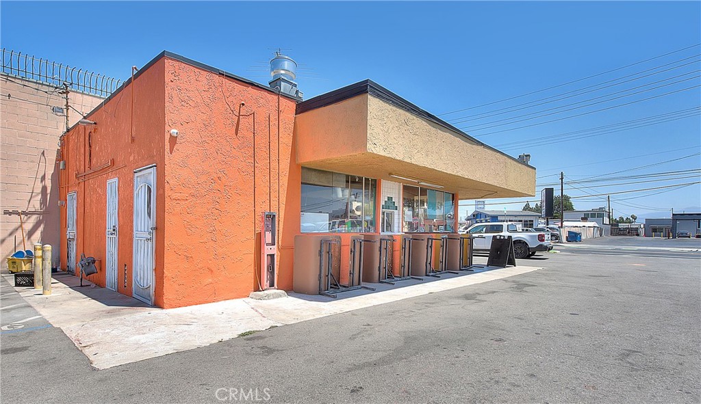 1610 S Standard Avenue