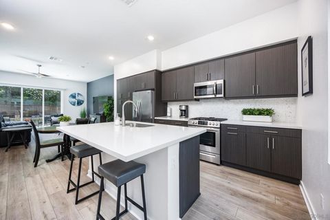 10402 Harlow Cir 43 San Diego CA 92108