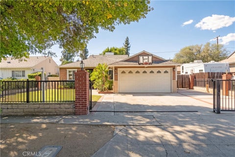 Photo of 10561 Marklein AVE, San Fernando, CA 91345 (MLS # SR26218549)