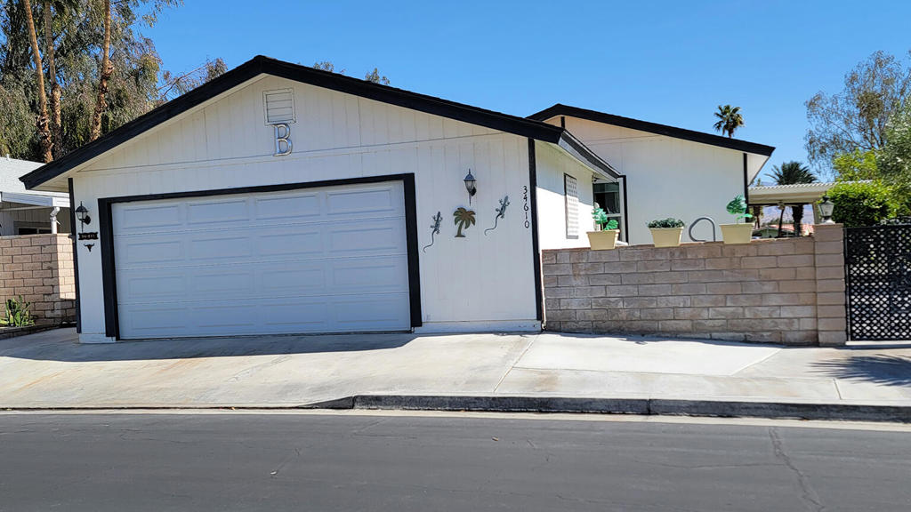 34610 Branding Iron Lane