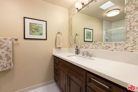 Tiny photo for 2223 S Bentley Avenue #202, Los Angeles, CA 90064 (MLS # 26103057)