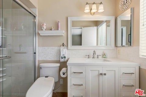 Tiny photo for 2223 S Bentley Avenue #202, Los Angeles, CA 90064 (MLS # 26103057)