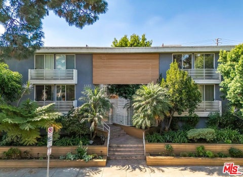 Tiny photo for 2223 S Bentley Avenue #202, Los Angeles, CA 90064 (MLS # 26103057)