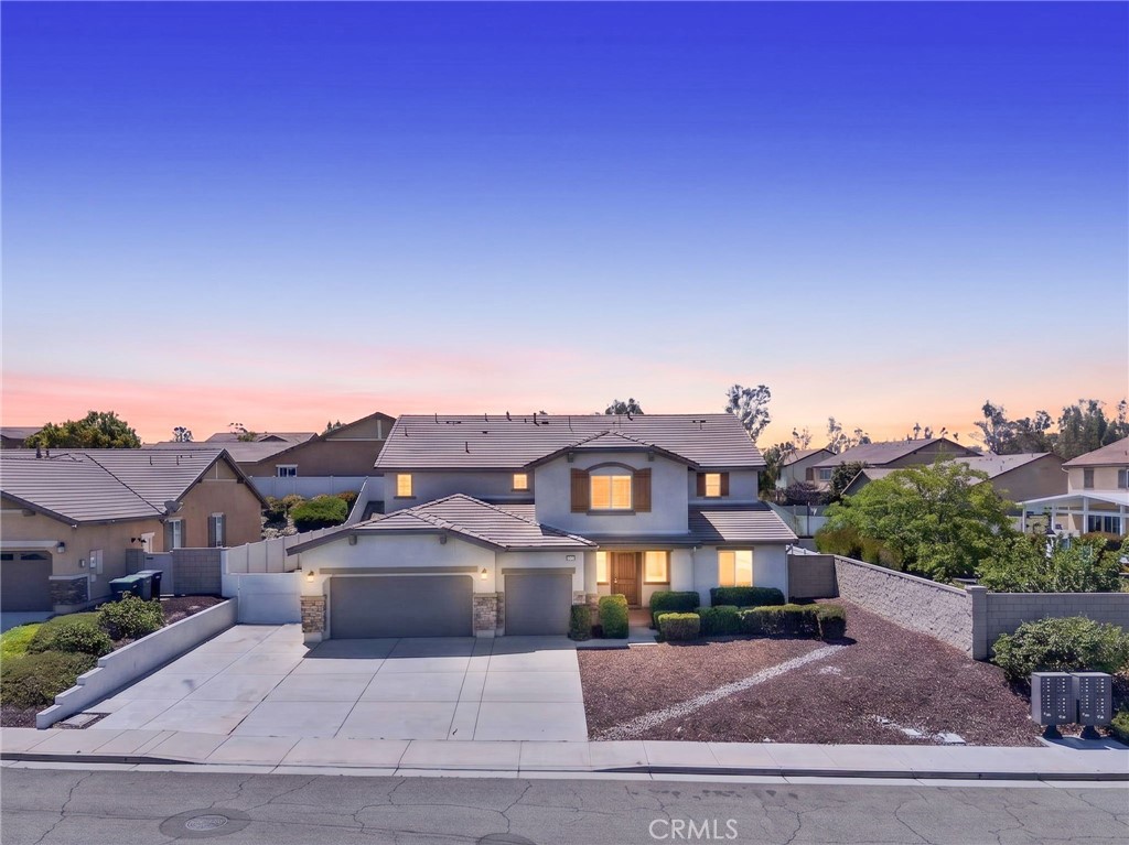23347 Crystal Way