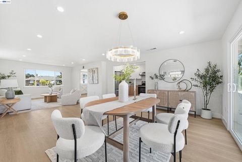 Photo of 3221 Llano St St, San Mateo, CA 94403 (MLS # 41128430)