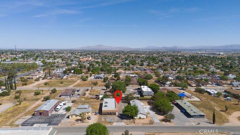 Photo of 16000 Yucca Street, Hesperia, CA 92345 (MLS # HD26079330)