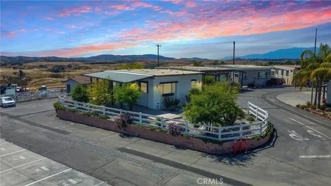 MLS: IG26074430