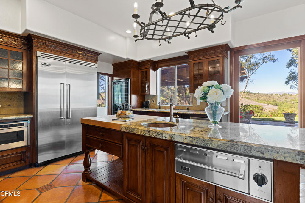 Lexington Hills - 288008 - Residential