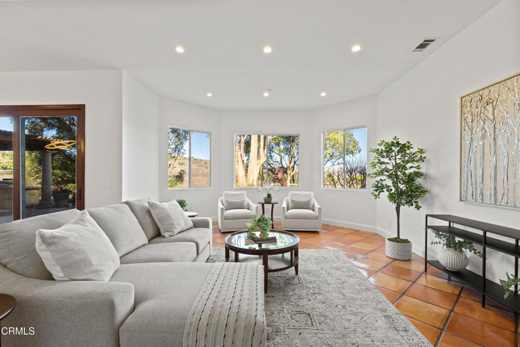 Lexington Hills - 288008 - Residential