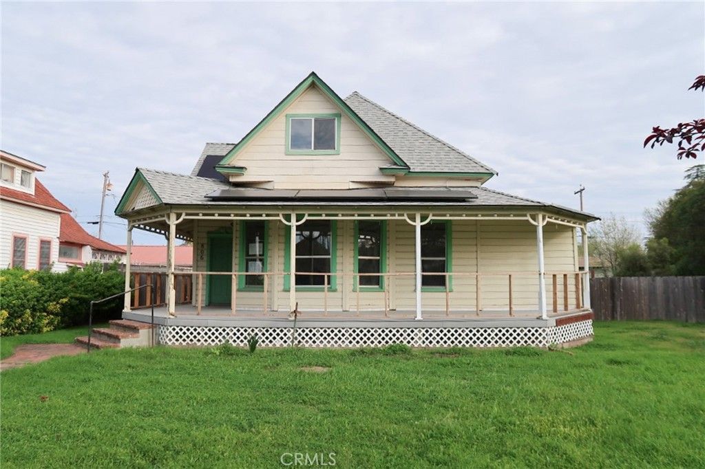 Photo of 806 Walnut St, Corning, CA 96021 (MLS # SN26056157)