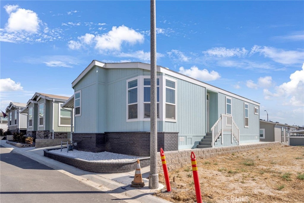 3444 Center Street 13
