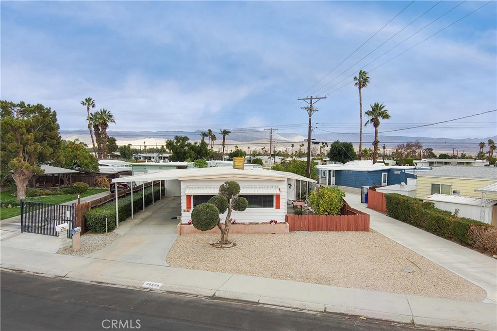 Thousand Palms (32004) - Manufactured In Park