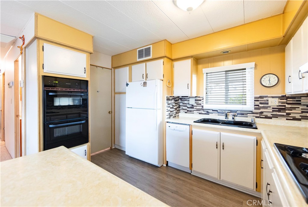 Thousand Palms (32004) - Manufactured In Park