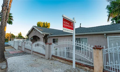 MLS: SR26193651