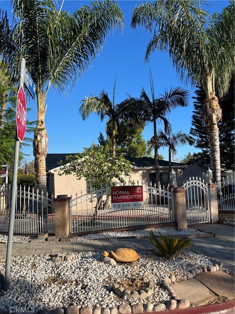 Photo of 13150 Aztec ST, Sylmar, CA 91342 (MLS # SR26193651)