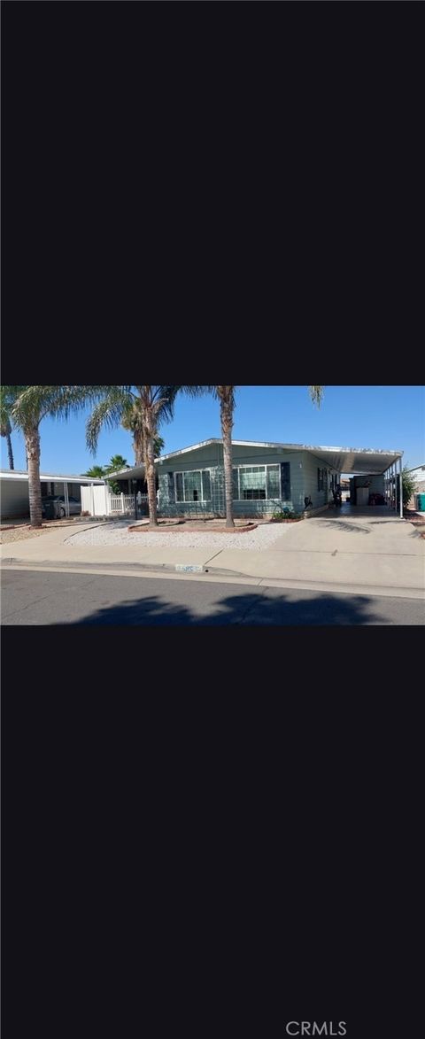 Photo of 585 Camino Real CIR, Hemet, CA 92543 (MLS # SW26121256)