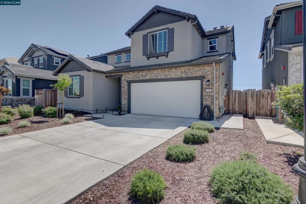 Photo of 281 Cinnabar Way, Oakley, CA 94561 (MLS # 41130324)