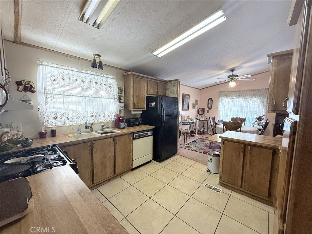 5700 W Wilson 28